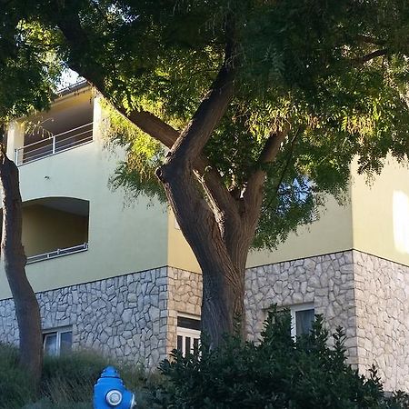 Apartments Buturic Sali Bagian luar foto